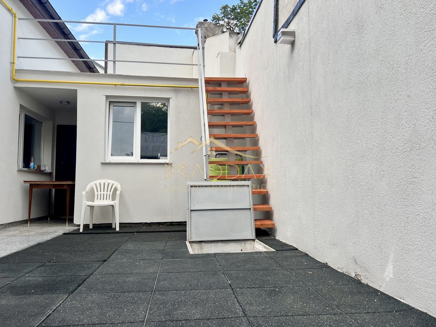 Casa **8 camere** // Domenii - Poză 27