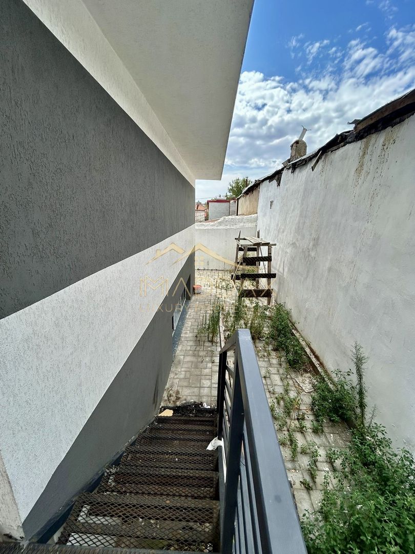 Apartament *3 camere* // Andronache - Tei - Poză 10