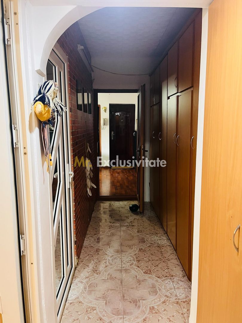 Confort inteligent! Apartament transformat in 3 camere, zona 1 Mai - Poză 14