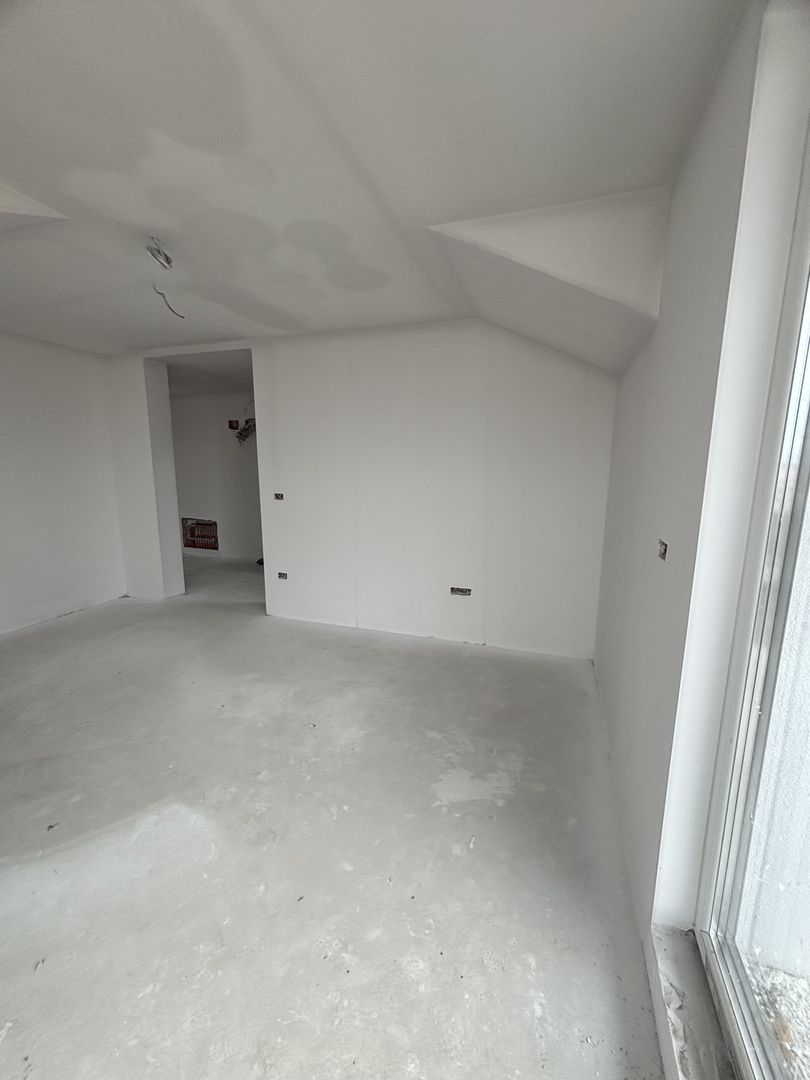 Apartament 2 camere zona Buziasului - Poză 13