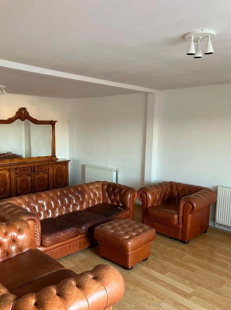 AP. 3 CAMERE - VITAN, PET-FRIENDLY, PARCARE INCLUSA, CENTRALA PROPRIE - Poză 1
