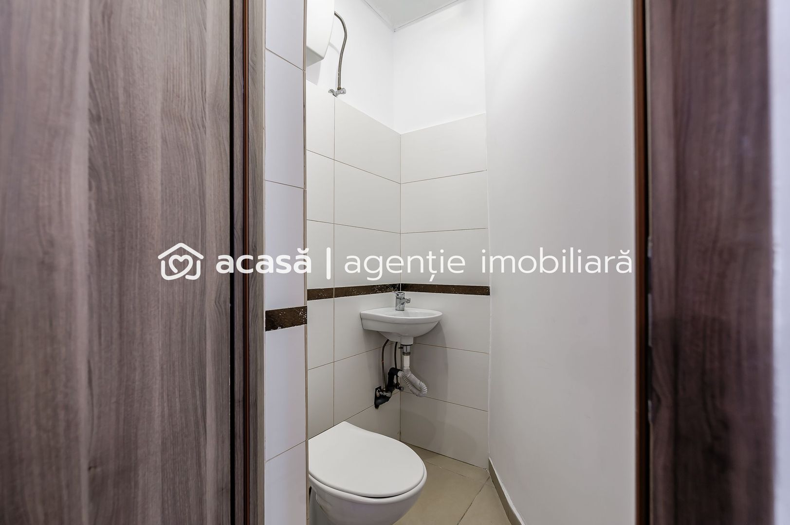 Apartament ultracentral Arad. Pretabil pentru birou. - Poză 6