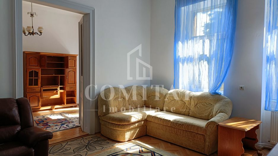 Casă individuală de închiriat cu 4 camere | Gruia | 7 Străzi - Poză 1