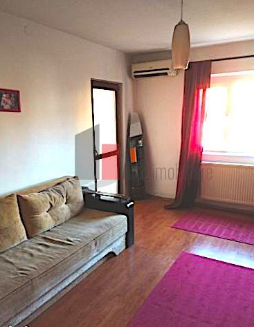 Apartament 3 camere decomandat Moinesti - Gorjului - Poză 1