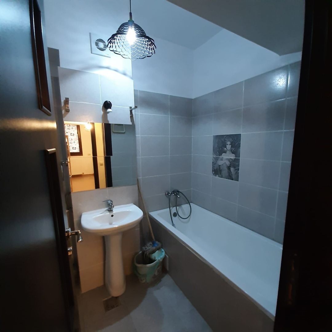 GARSONIERĂ RAHOVA IDEAL RESIDENCE - Poză 9