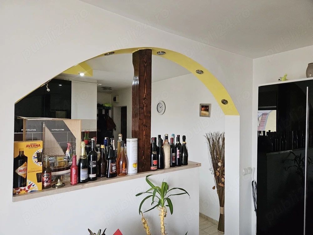 Apartament 3 camere CALEA MARTIRILOR - Poză 1
