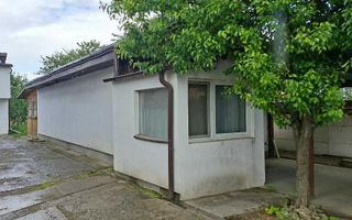 Casă de vânzare în Iași, Voinesti – 57 mp, teren 300 mp - Poză 1