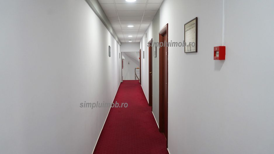Clădire business P+4E Sector 3 1352 mp hotel clinica birouri - Poză 5