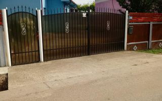 2 case + teren + anexe - proprietate completa in Coteana - Poză 1