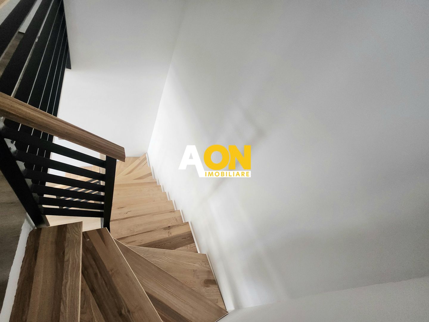 Apartament intr-o vila cu 4 apartamente , Cetate- Alba Iulia - Poză 5
