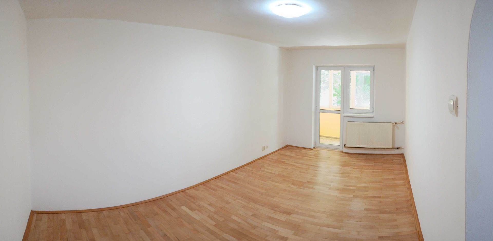 Apartament de vanzare 3 camere et. 2/10 Soseaua Giurgiului , Toporasi - Poză 1