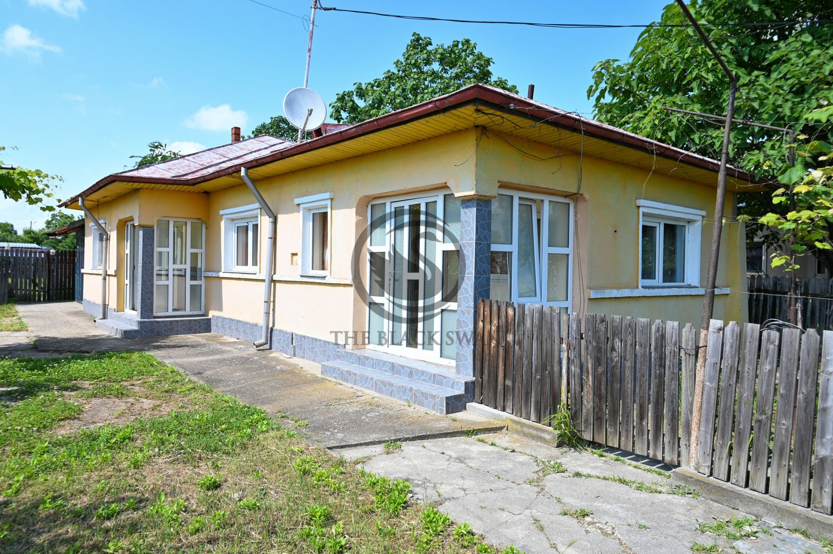 Casă din caramida de vanzare | Teren 1.117 mp | Puchenii Mari | - Poză 1