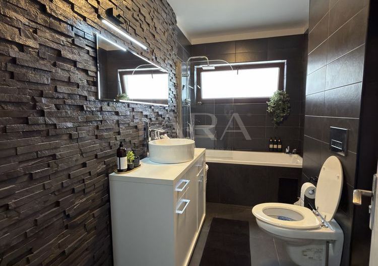 Apartament 3 camere, parcare inclusă, Baza sportiva Floresti. - Poză 7