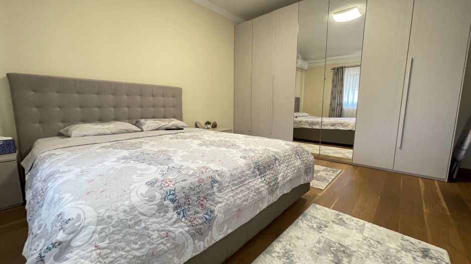 APARTAMENT DE LUX MOBILAT SI UTILAT - Poză 9