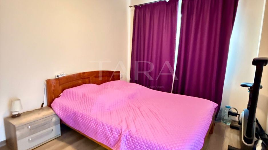 Apartament decomandat, parcare inclusă, zonă verde cu parc privat. - Poză 4