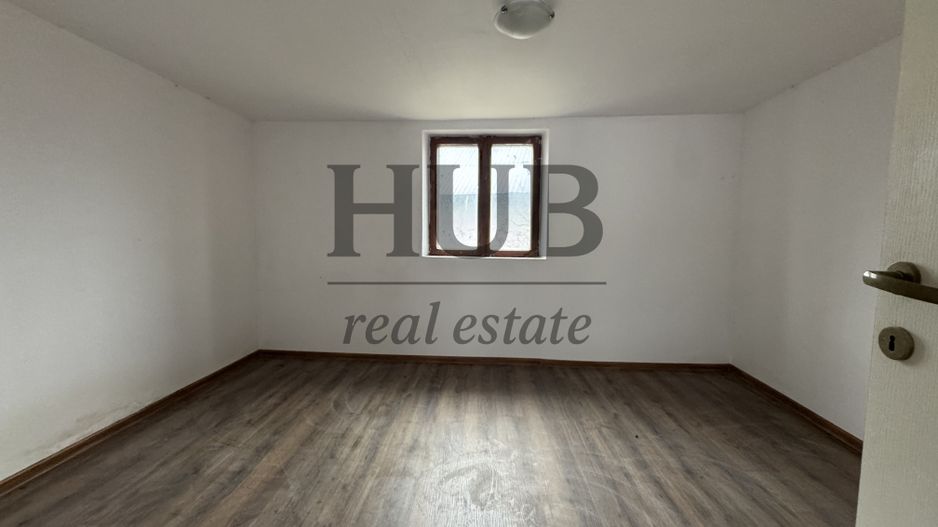 Casa in centru comunei Traian | jud. Bacau | de vanzare - Poză 2