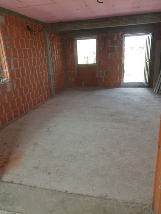 AZURA Imobiliare Pitesti - De Vanzare Casa Albota zona Luxor - Poză 8