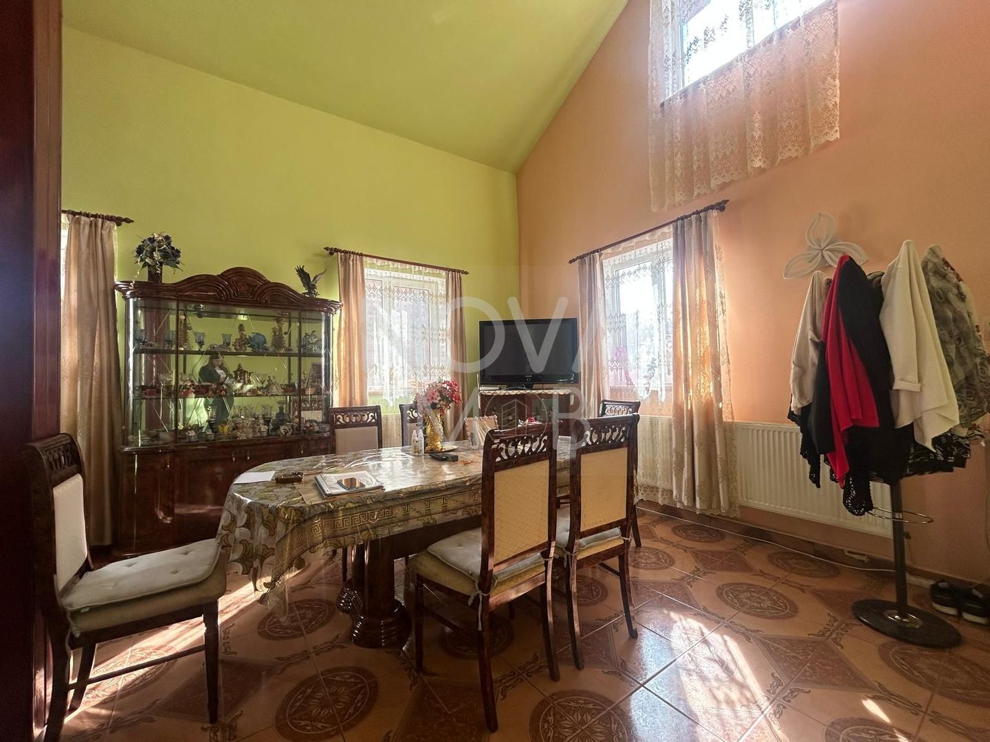 Casa individuala 5 camere, teren 845 mp - Daia - Poză 3