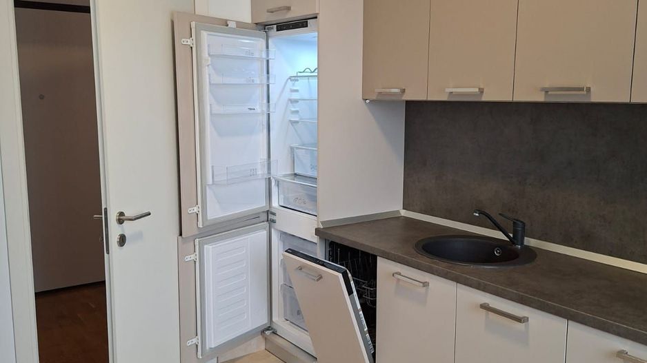 2 camere de inchiriat Luxuria Residence - Poză 9