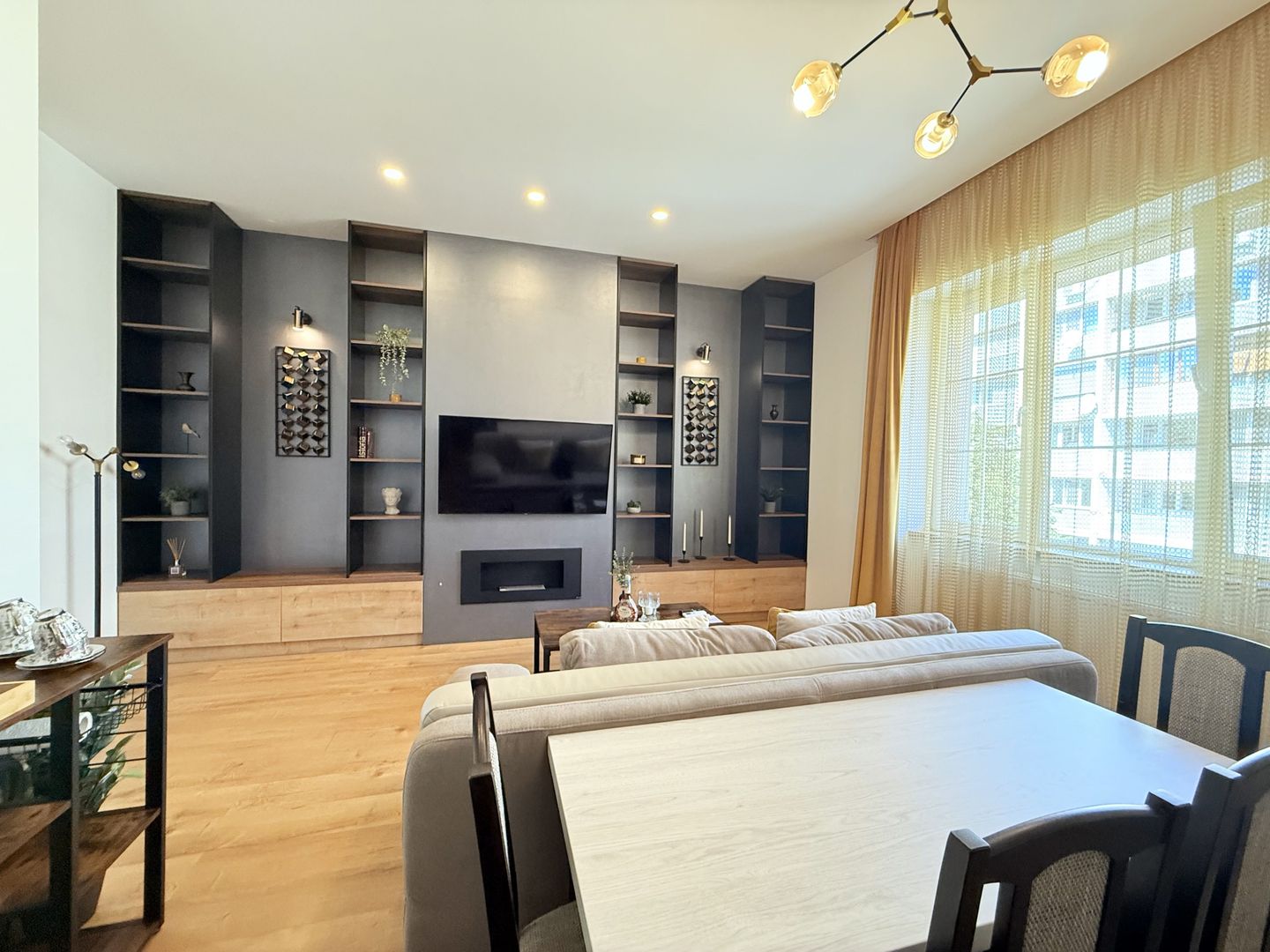 Apartament 2 camere, elegant si spațios, in Piața Victoriei - Opera - Poză 5