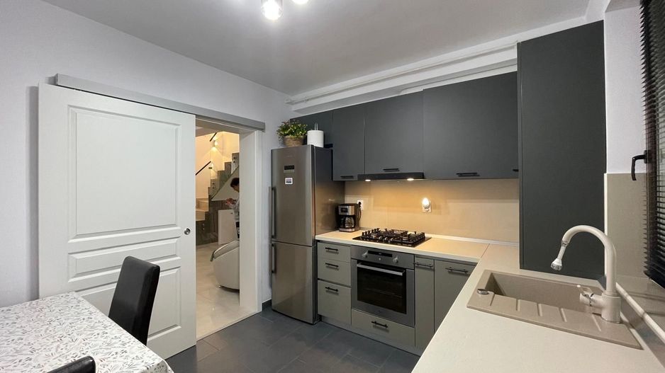 Casa insiruita- 3 camere - mobilat - Calea Urseni - Poză 4