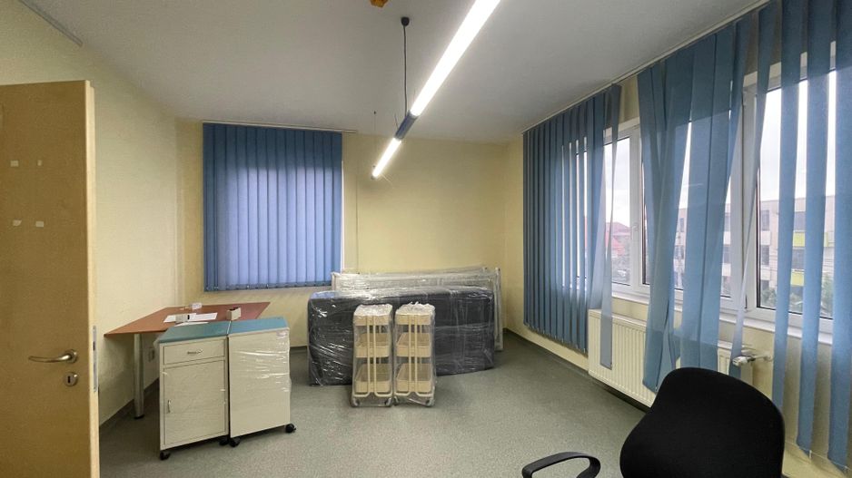 Spatiu bussines de 490mp intr-o vila pe 4 niveluri - Timisoara - Poză 21