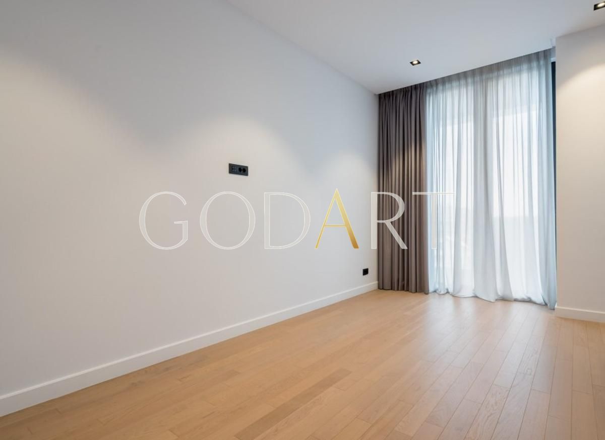 One Rahmaninov | partament 3 camere cu terasă și vedere către lac - Poză 9