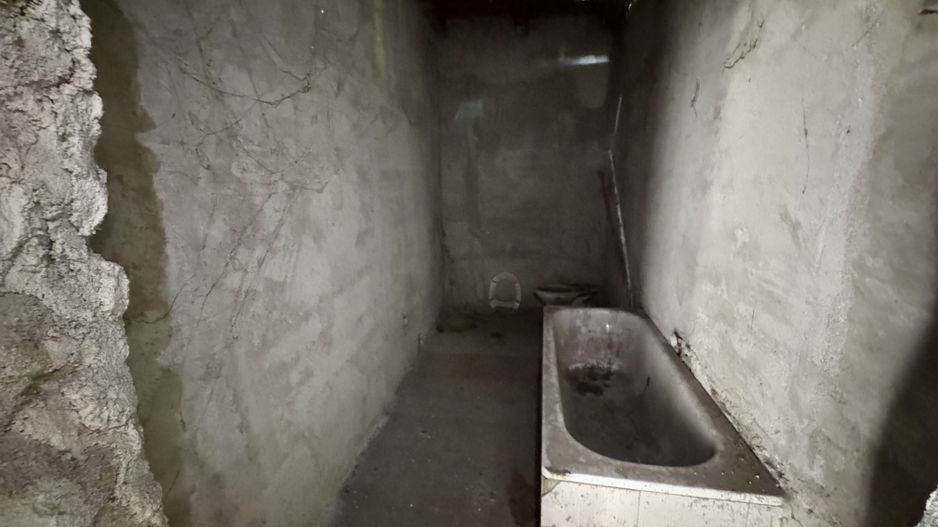 OPORTUNITATE RARA - imobil central, multifunctional, curte PROPRIE - Poză 34