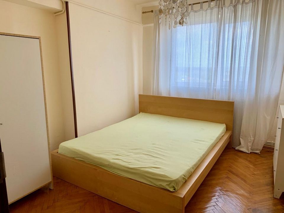 Vanzare Apartament ULTRACENTRAL 3 camere - Poză 6