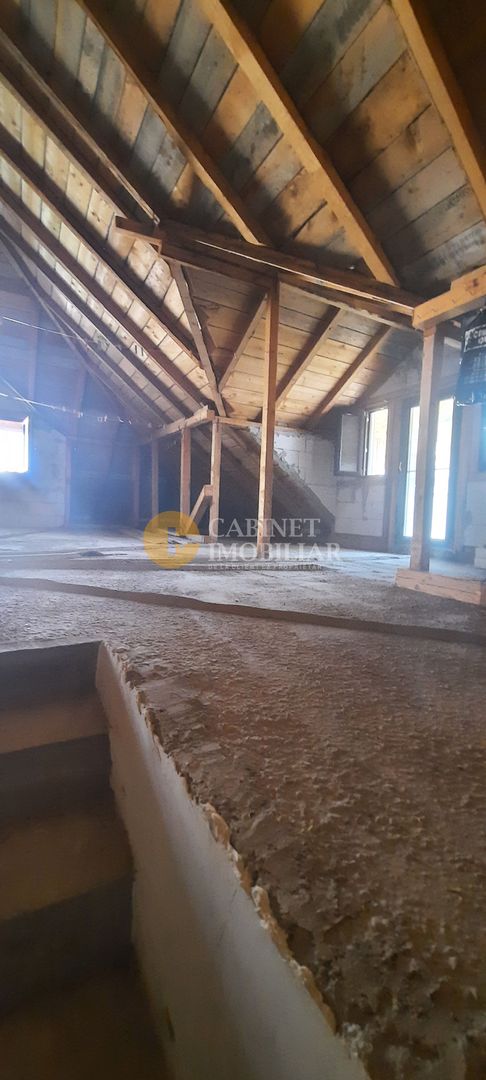 🏢 CASĂ SPAȚIOASĂ VALEA ADÂNCĂ - Oportunitate Versatilă! 🏢 - Poză 13