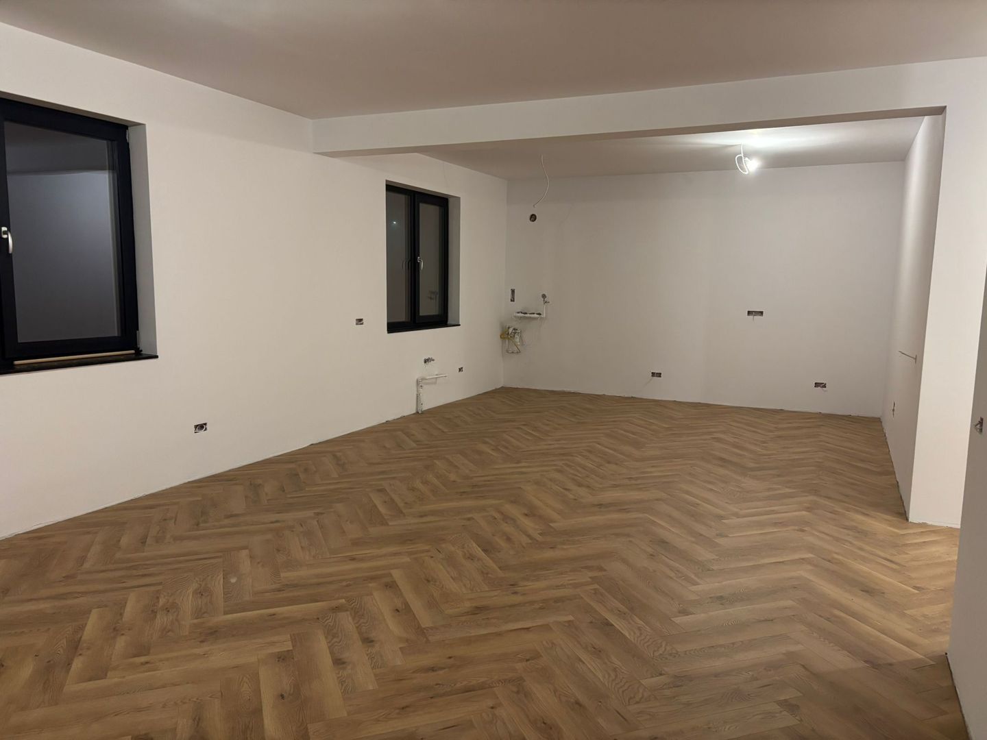 Casa noua de vanzare Smeura 185 K - Poză 13