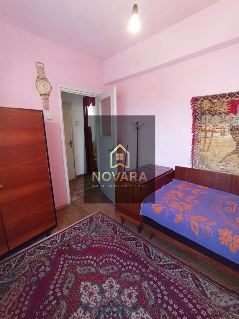 Apartament cu 3 camere de vânzare în Rogerius, Oradea - Poză 3