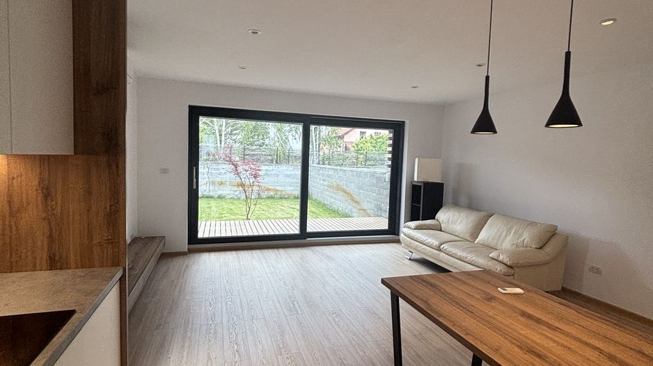 Minimalist în Timișoara - Poză 33