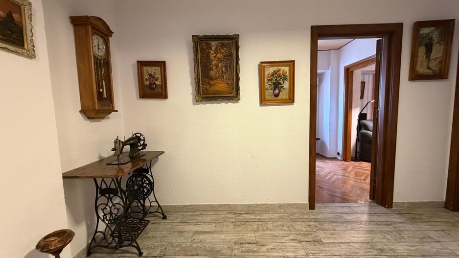 Apartament Piata Unirii, cu parcare - Poză 9