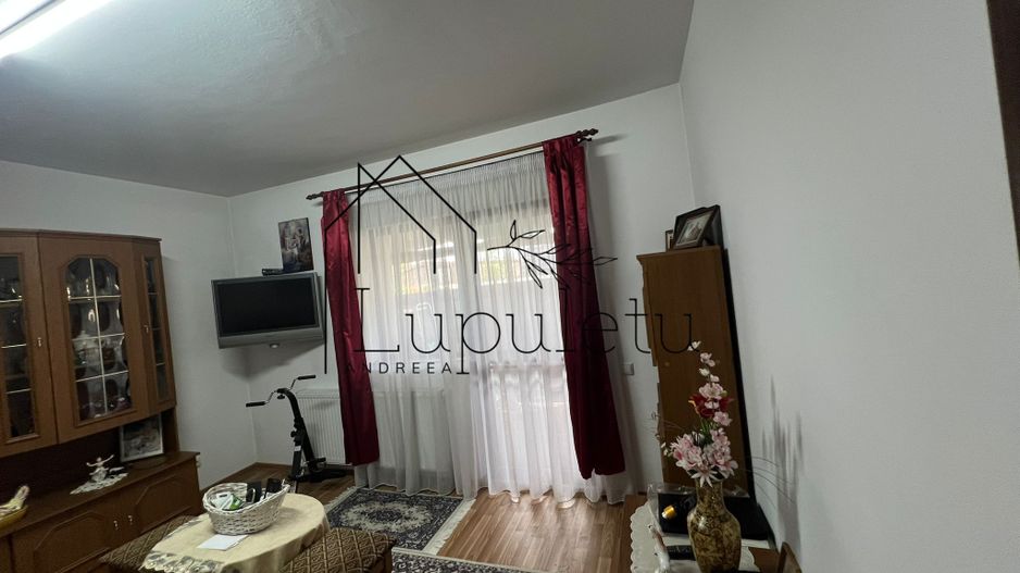 Casă de Vânzare | Șelimbăr  6 Camere | 178 MPU | Teren 210 MP - Poză 24