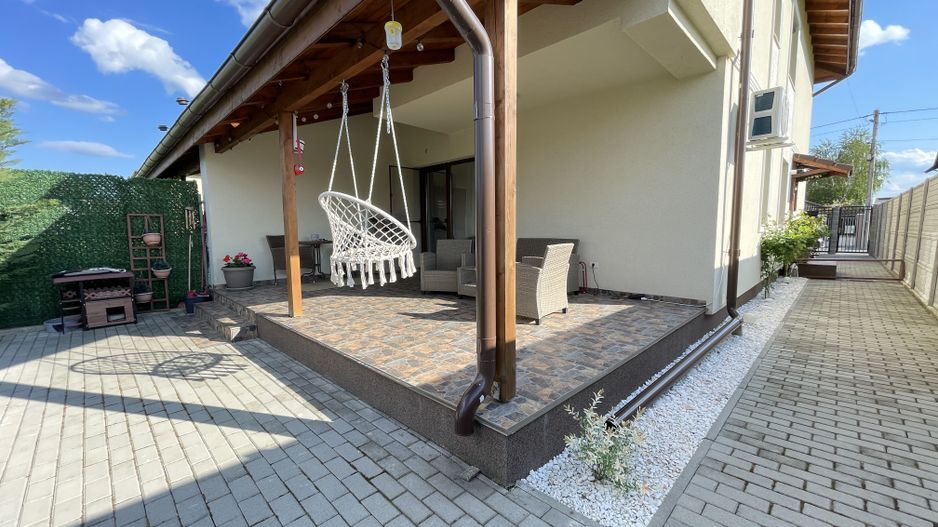 Duplex frumos amenajat si mobilat in Dumbravita - Poză 3