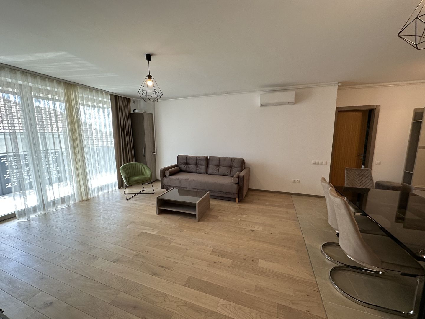 Apartament bloc nou 3 camere - parcare subterana - Poză 13