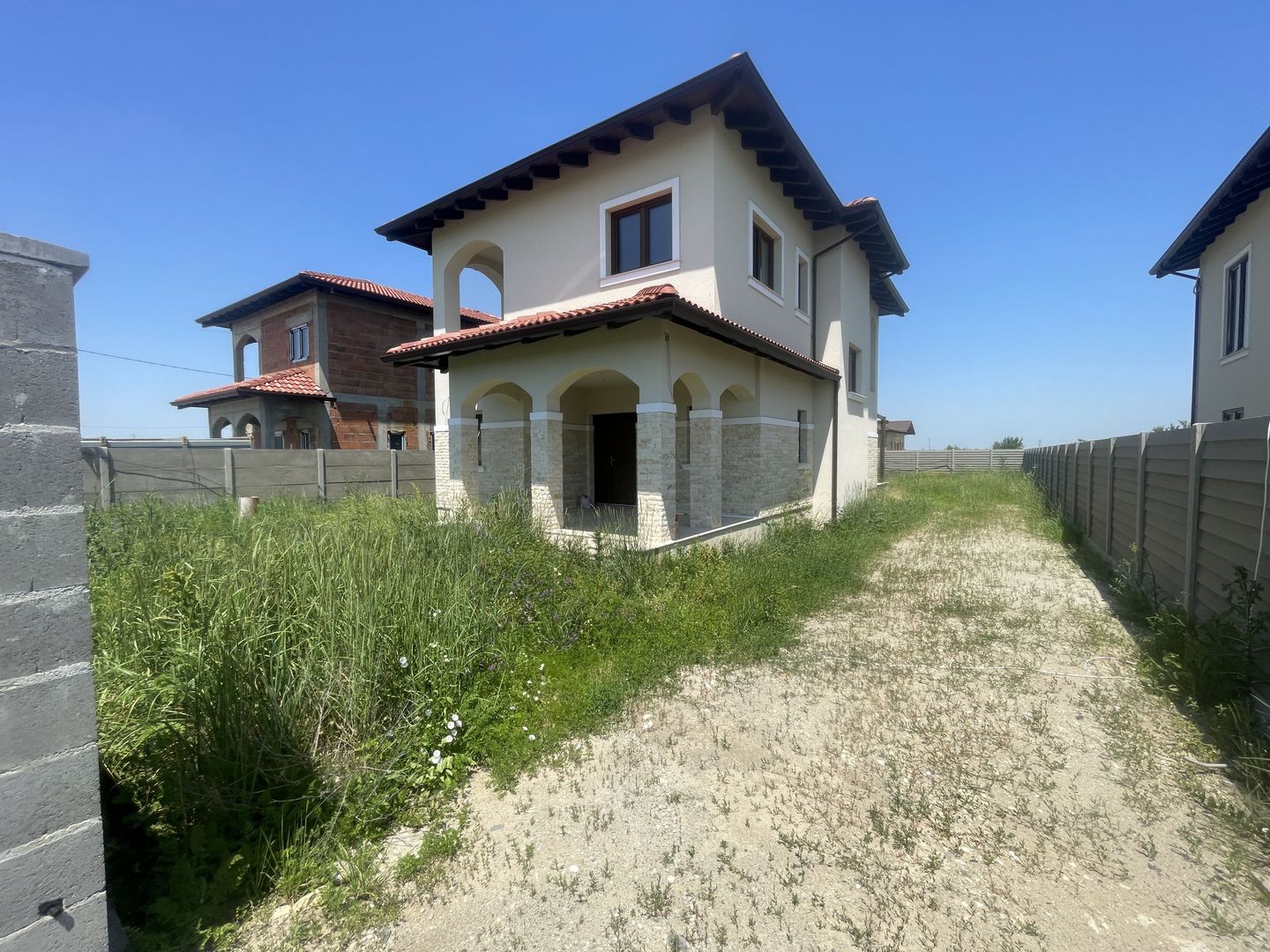 Case Individuale | 4 camere | Teren 632 mp | Toate Utilitatile | Comision 0% - Poză 3