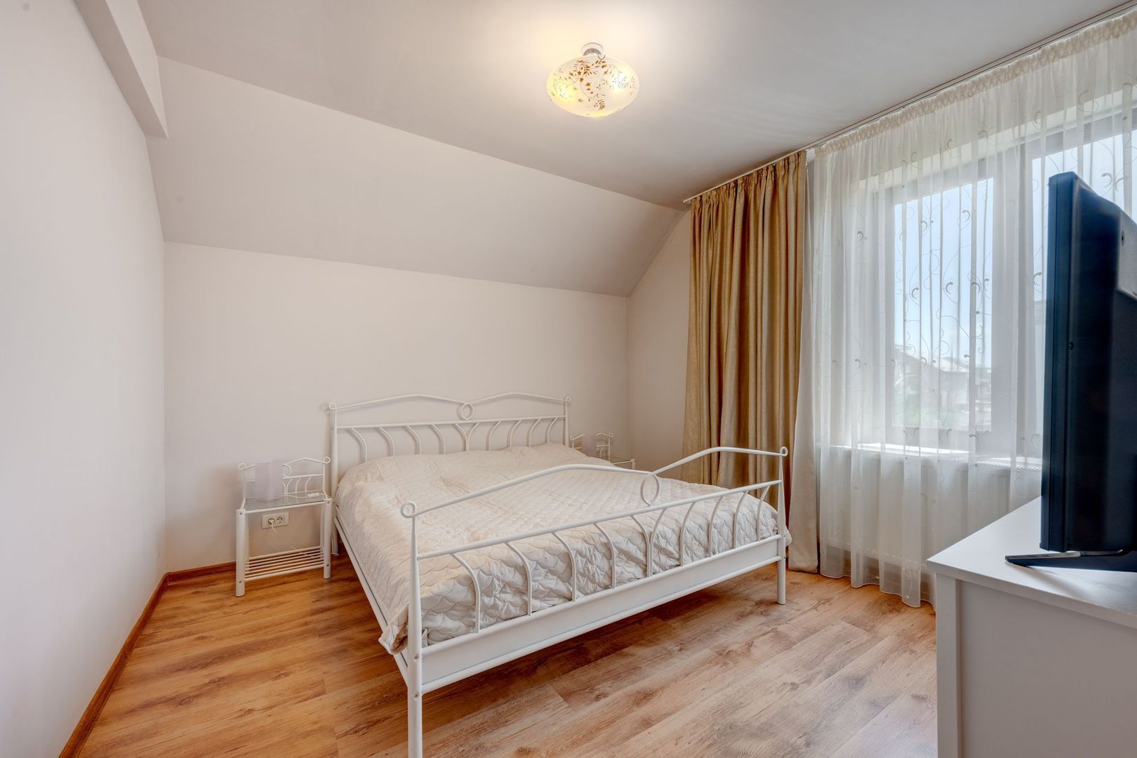 Vila Individuala Voluntari Pipera - Matei Millo - LOT 360 MP  P+1E+POD - Poză 12