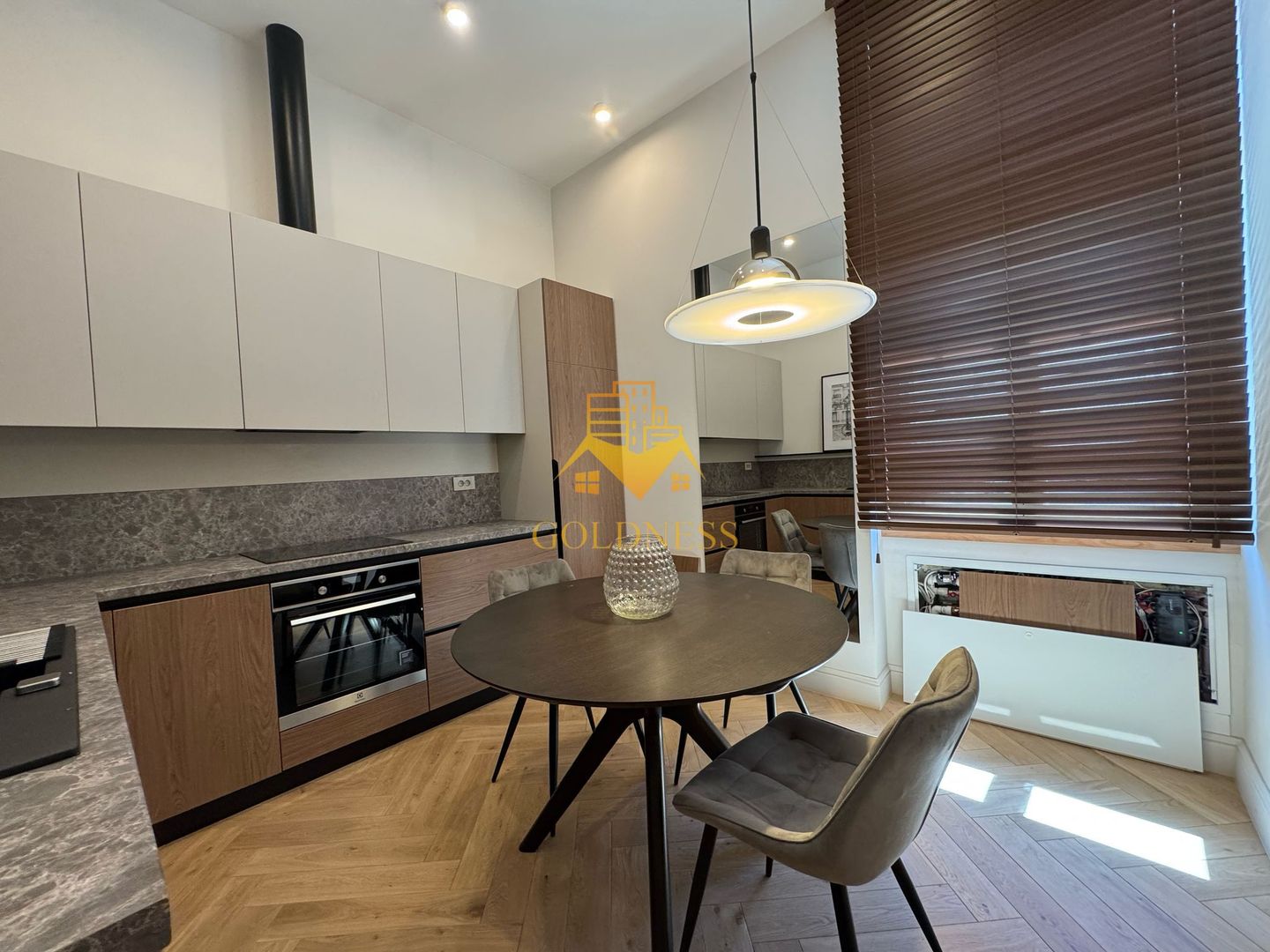 2 camere, Lux, Ultracentral, Parcare, Prima Inchiriere,  Piata Unirii - Poză 9