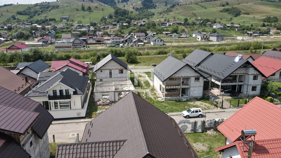 Casa "rosu+" in Gura Humorului | Bucovina - Poză 13