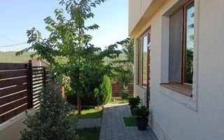 Casa Rediu - CasaBlanca - 4 camere - mobilata - la strada - Poză 3