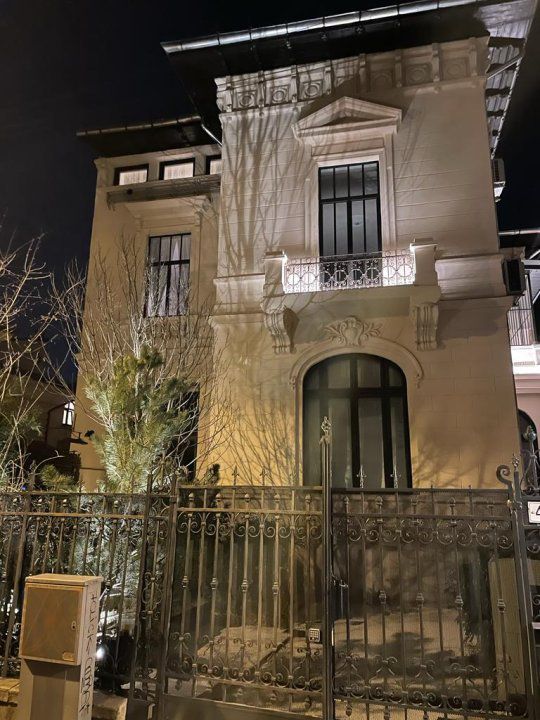 Apartament in vila 3 Universitate - Rosetti - Poză 1