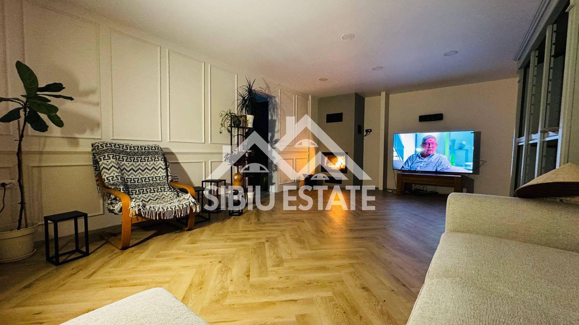 Casa individuala, deosebita, de vanzare,  5 camere 3 bai, - Poză 14