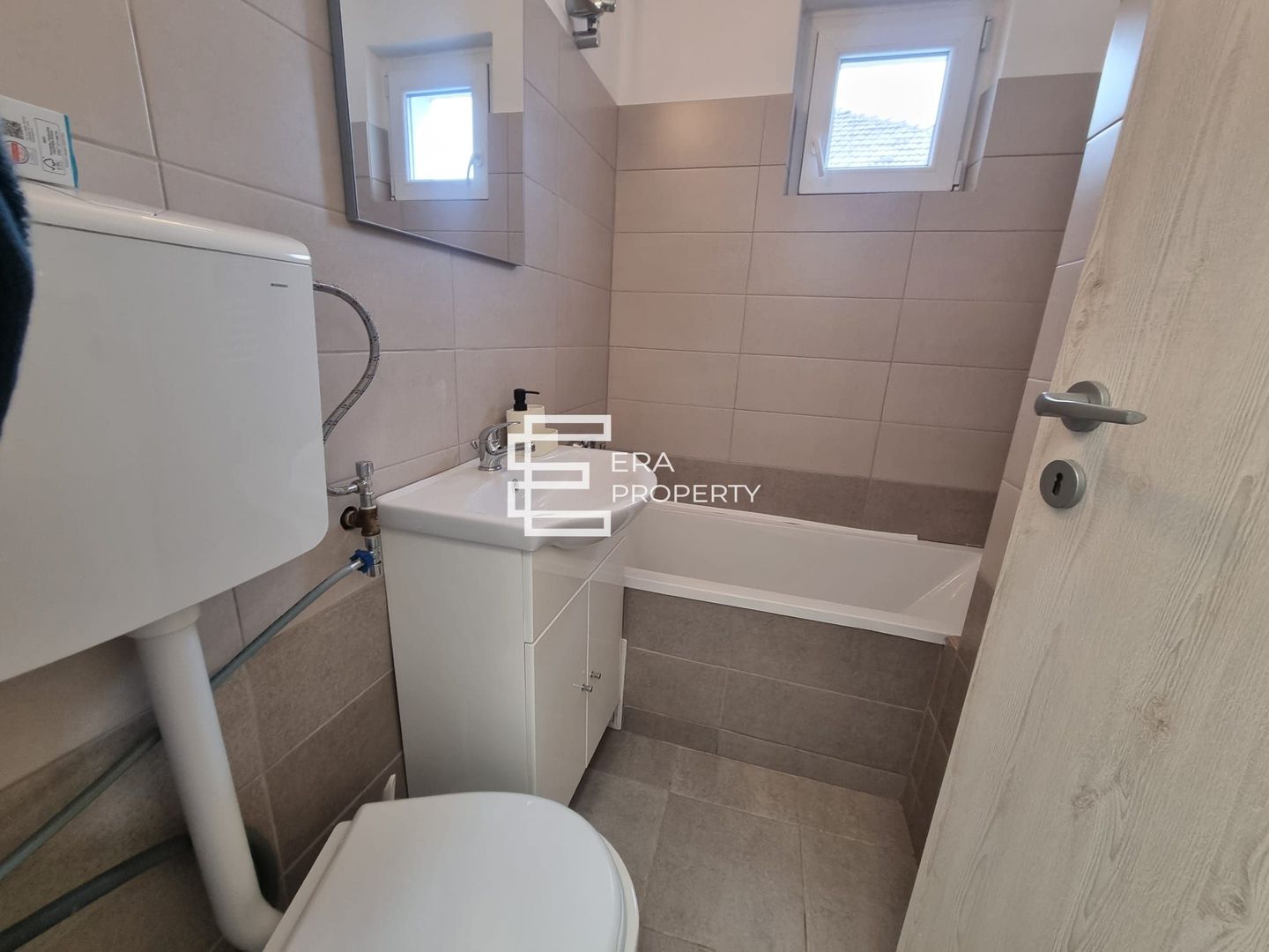 Apartament 2 camere luminos, mobilat complet, balcon și pivniță, Cireșica - Poză 11
