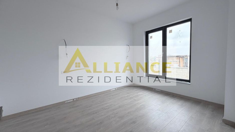 Casa Individuala - 3 camere - 1 baie - 250mp teren - Poză 9