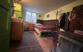 Casă bătrânească în Comuna Brătila - Poză 9