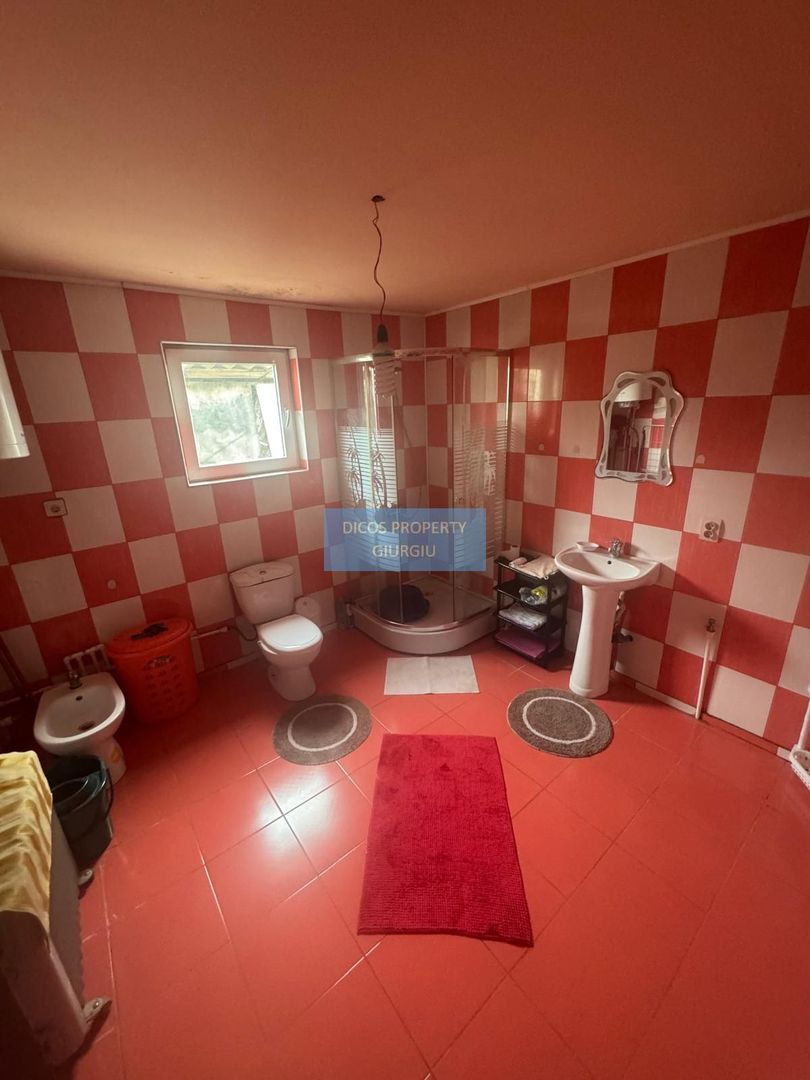 Casă de vânzare – Strada Mugurilor - Poză 8