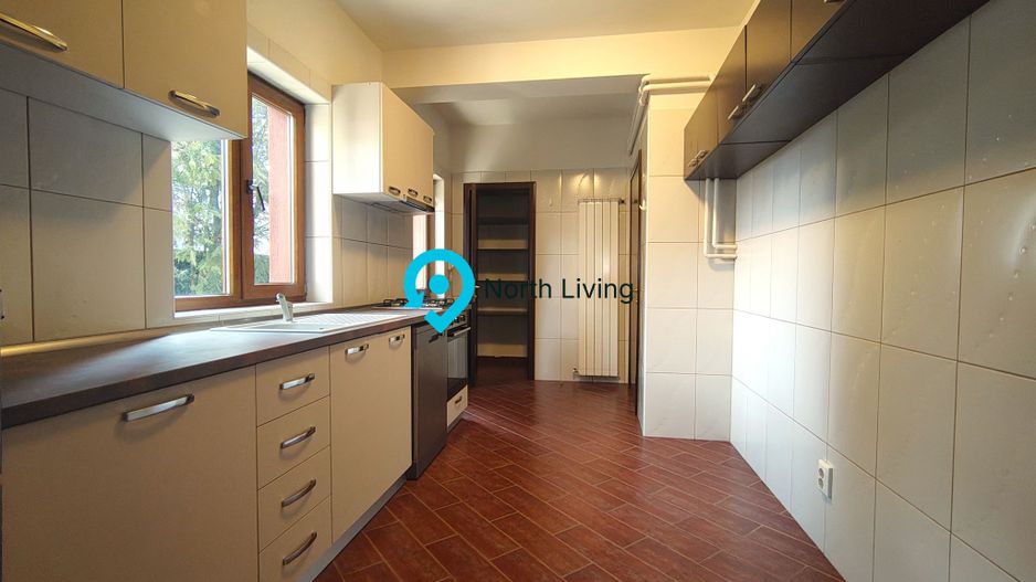 Vila spatioasa Pipera | Garaj, curte mare, 4 parcari | Iancu Nicolae - Poză 8