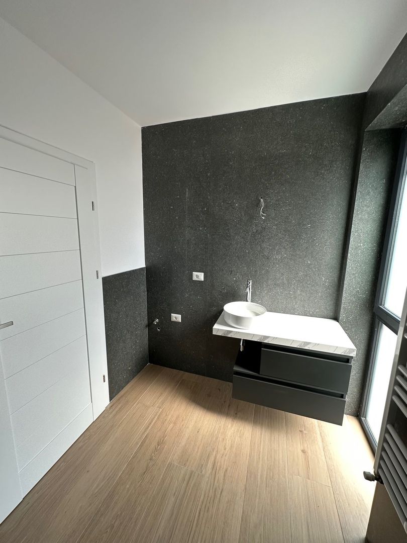 Apartament 3 camere bloc nou - Poză 7